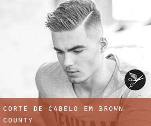 Corte de cabelo em Brown County