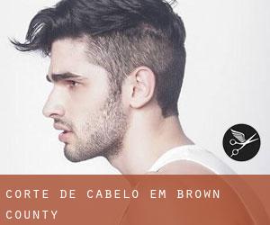 Corte de cabelo em Brown County