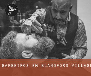 Barbeiros em Blandford Village