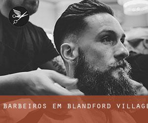 Barbeiros em Blandford Village